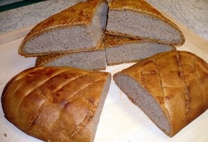 Fertigs Brot